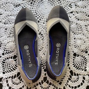 Rothy’s Black Captoe flat